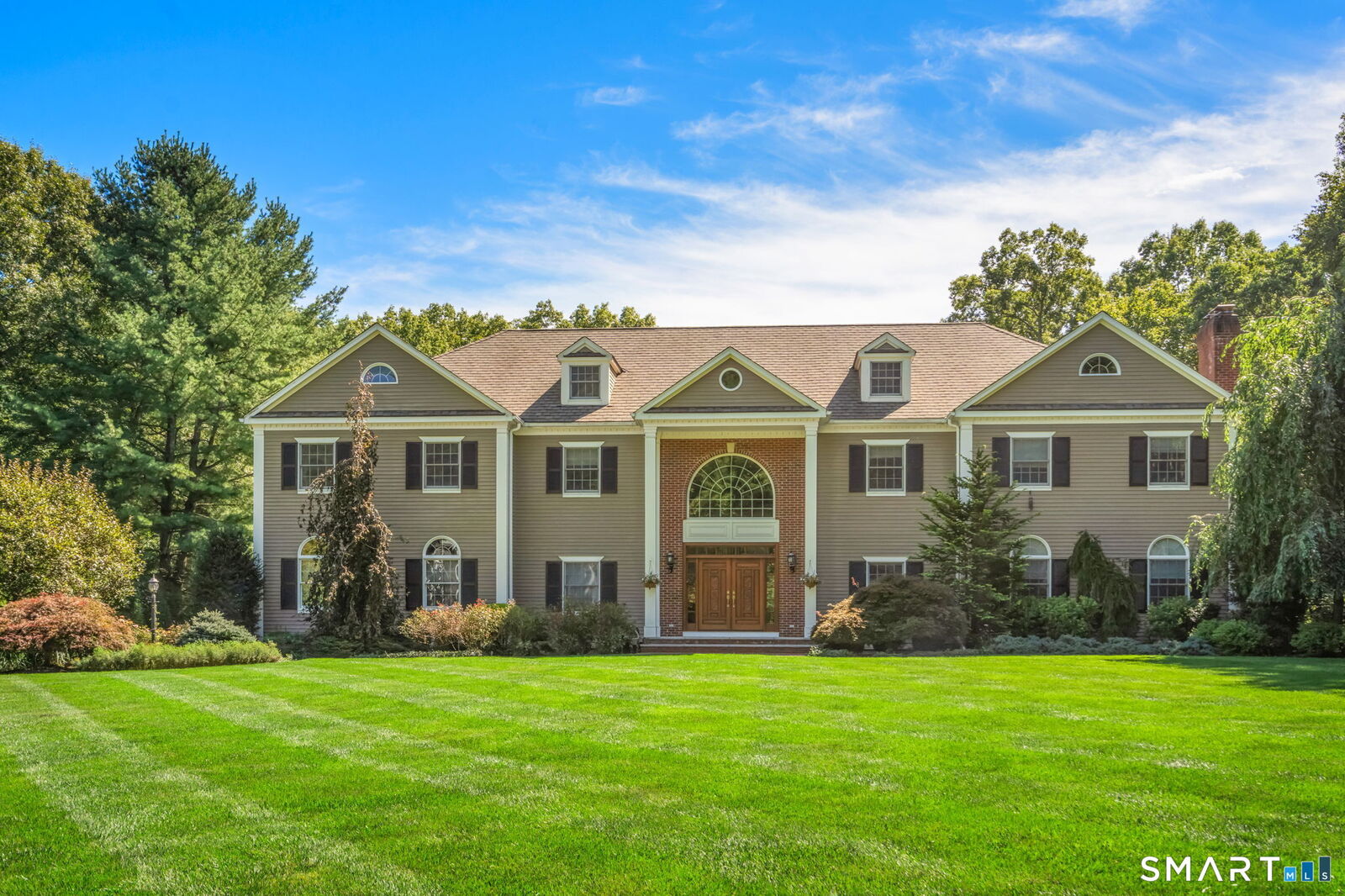 Property Photo:  15 Adirondack Trail  CT 06612 