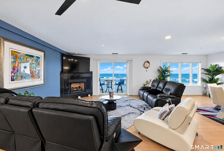 Property Photo:  12 Naugatuck Avenue A5  CT 06460 