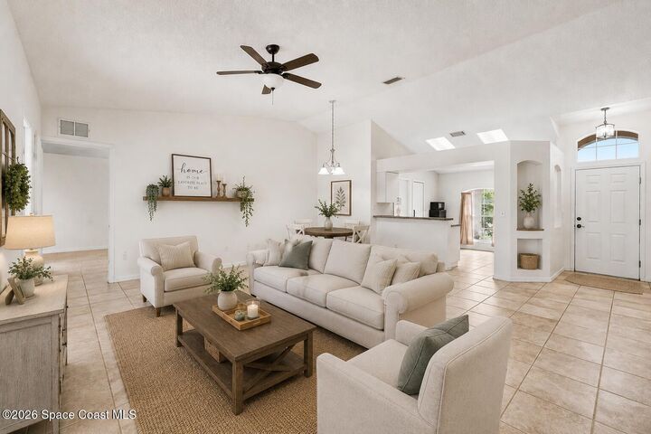 Property Photo:  1563 Hamilton Avenue SW  FL 32908 