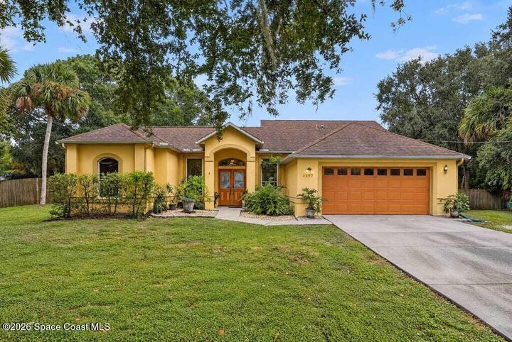 Property Photo:  3305 Atlanta Street  FL 32926 