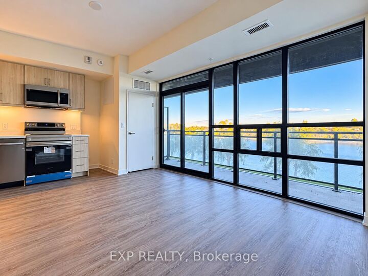Property Photo:  350 Prince Charles Drive W 226  ON L3C 5A6 