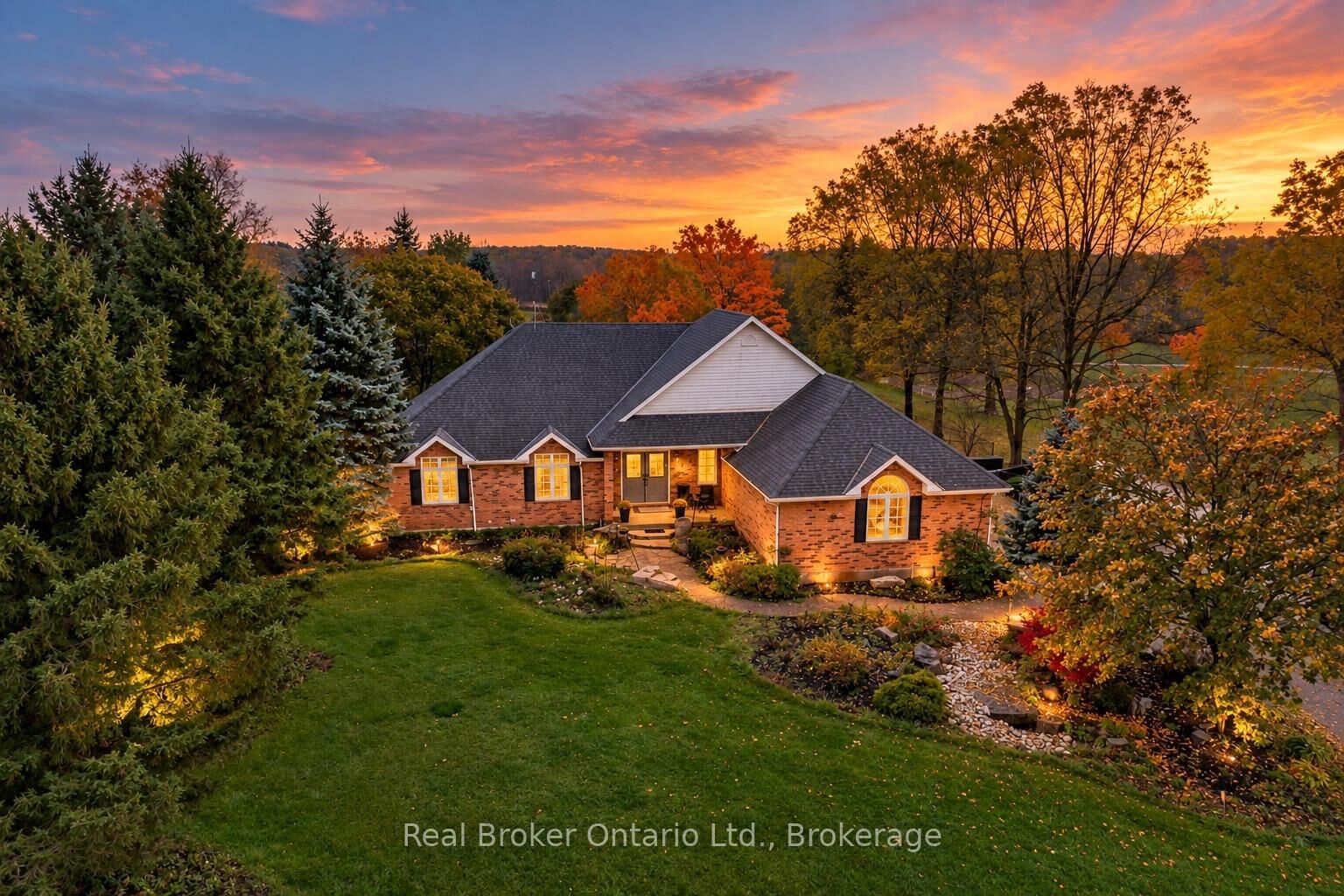 Property Photo:  7709 Wellington Road 22 Road  ON N1H 6J2 