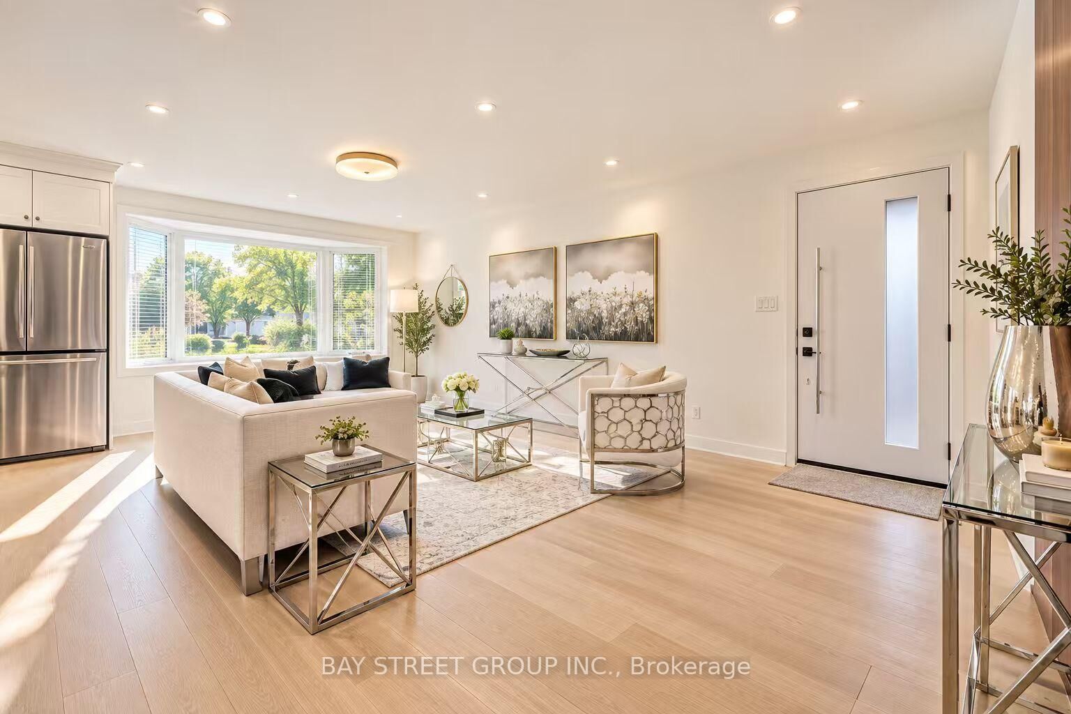 Property Photo:  60 Warner Avenue  ON M4A 1Z4 