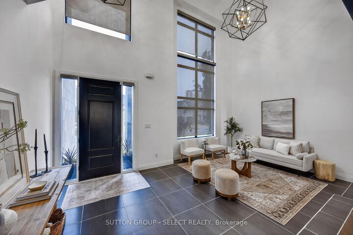 Property Photo:  744 Hickorystick Key N/A  ON N6G 0M9 
