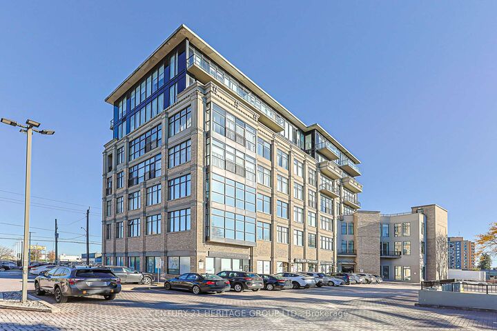 Property Photo:  10376 Yonge Street 507  ON L4C 3B8 