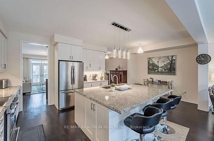 Property Photo:  30 Vaudeville Drive  ON M8W 0B4 