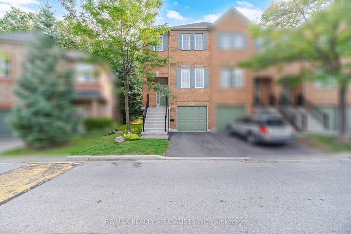 Photo de la propriété:  5530 Glen Erin Drive 42  ON L5M 6E8 