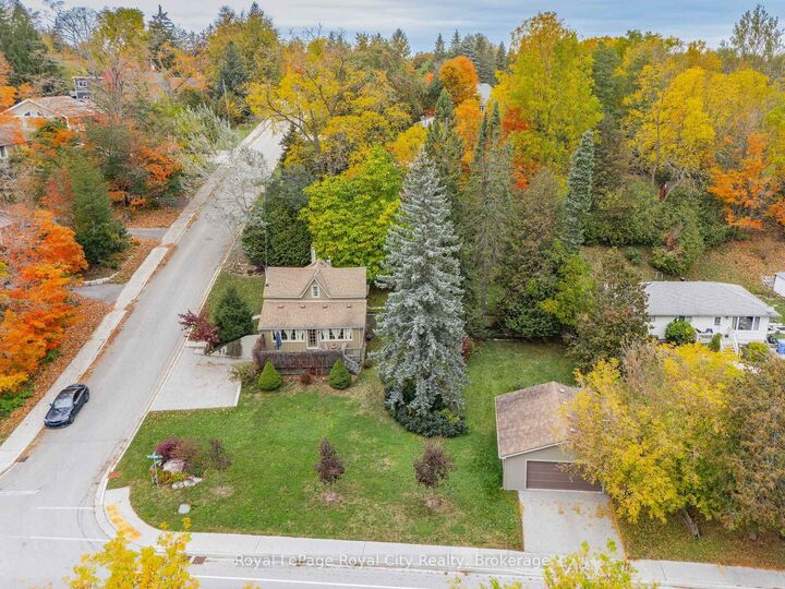 Property Photo:  601 St Andrew Street E  ON N1M 1R8 