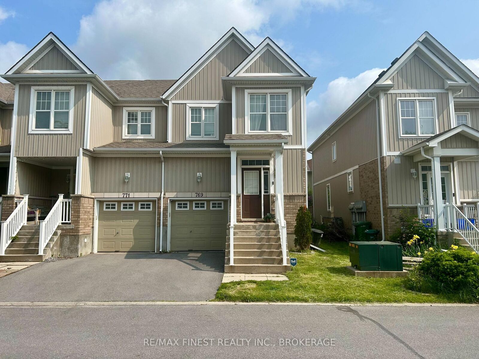 Property Photo: 769 Newmarket Lane ON K7K 0C8