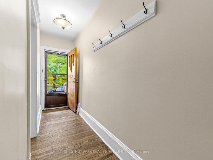 Property Photo: 148 Felstead Avenue ON M4J 1G5