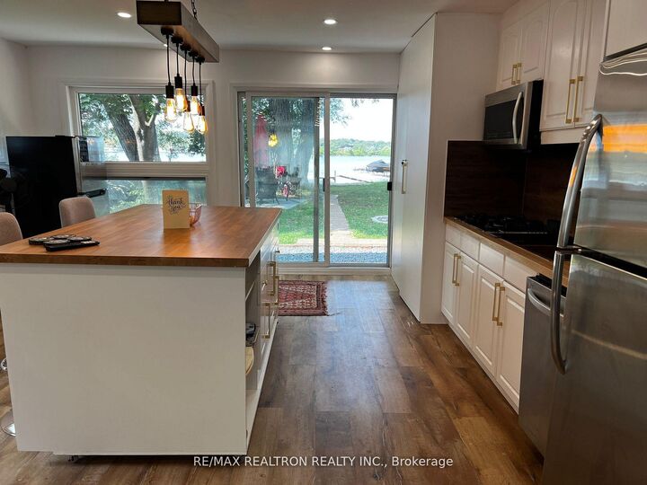 Property Photo:  172 Cedar Island Road  ON L3V 1T1 
