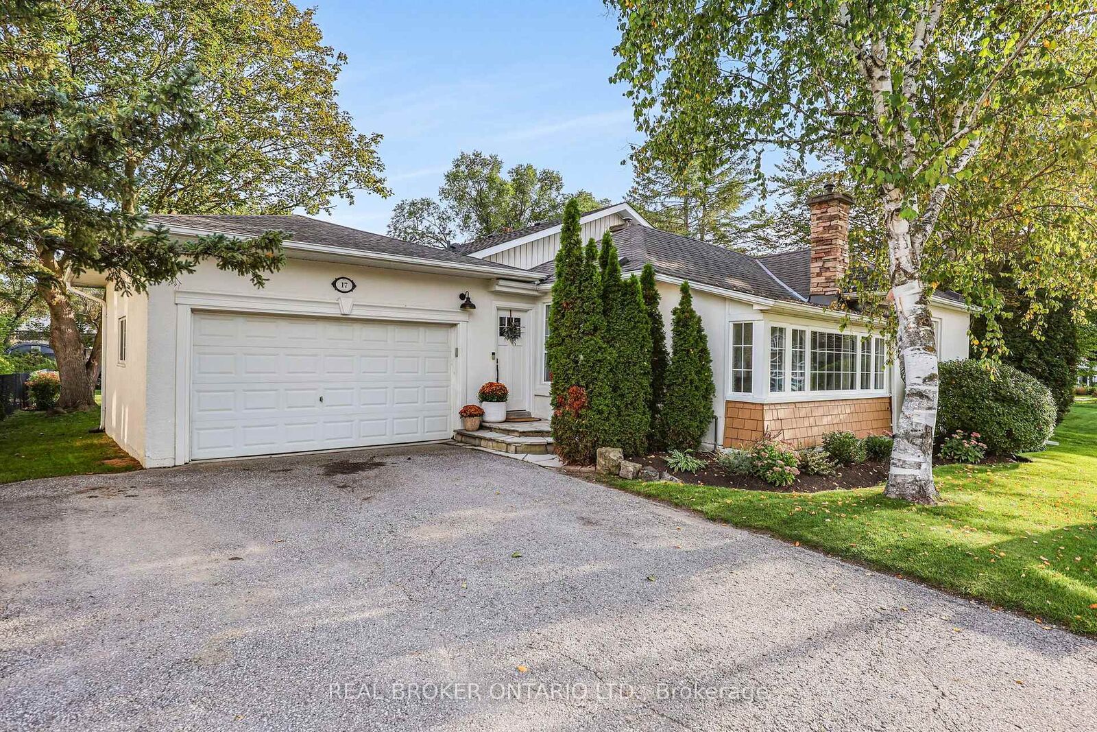 Property Photo:  17 Mill Street  ON L0G 1M0 