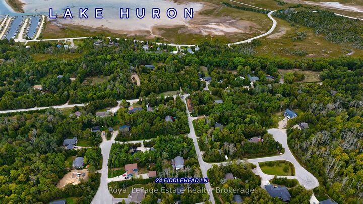Property Photo:  24 Fiddlehead Lane  ON N0H 2T0 