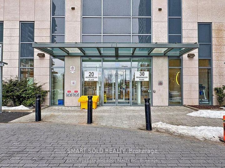 Property Photo:  20 Meadowglen Place 329  ON M1G 0A9 