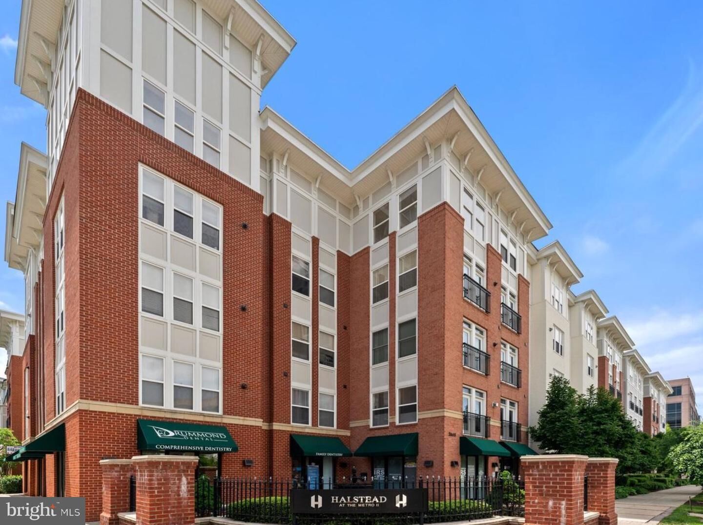 Property Photo:  2665 Prosperity Avenue 421  VA 22031 