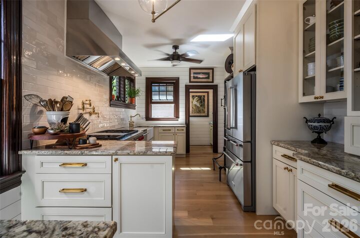 Property Photo:  56 Maney Avenue  NC 28804 