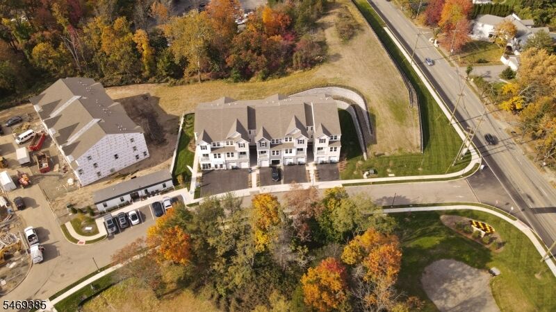 Property Photo:  1701 Hamburg Tpke 724  NJ 07470 