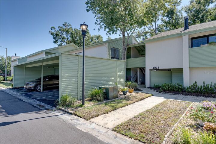 Property Photo: 4106 Pinelake Lane 101 FL 33618