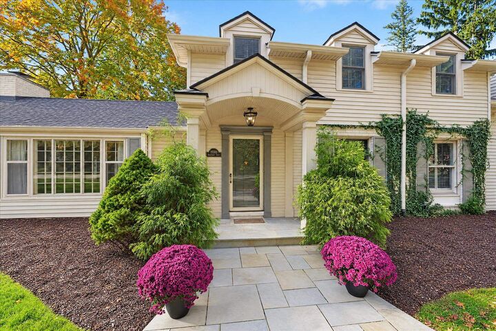 Property Photo:  19300 Riverside Drive  MI 48025 