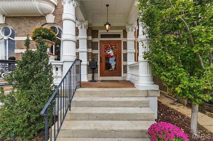 Property Photo:  5291 Westminster Place  MO 63108 