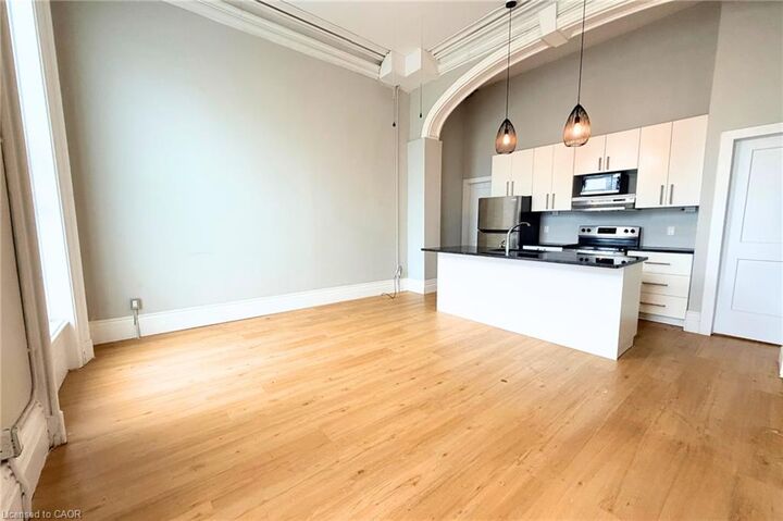 Property Photo: 115 Park Street S ON L8P 3E6