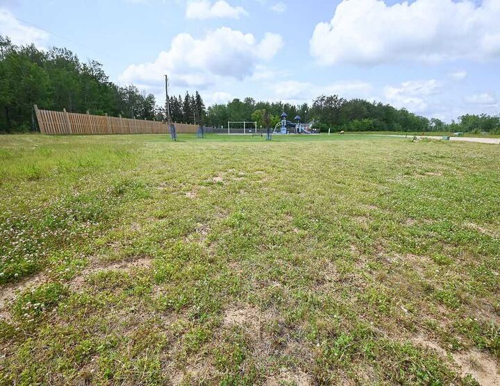 Property Photo:  5404 Poplar Lane  AB T9S 0A8 