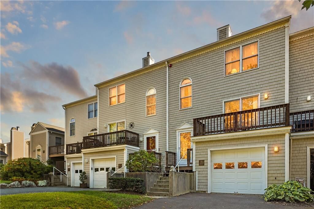 Property Photo:  404 North Lane  RI 02809 