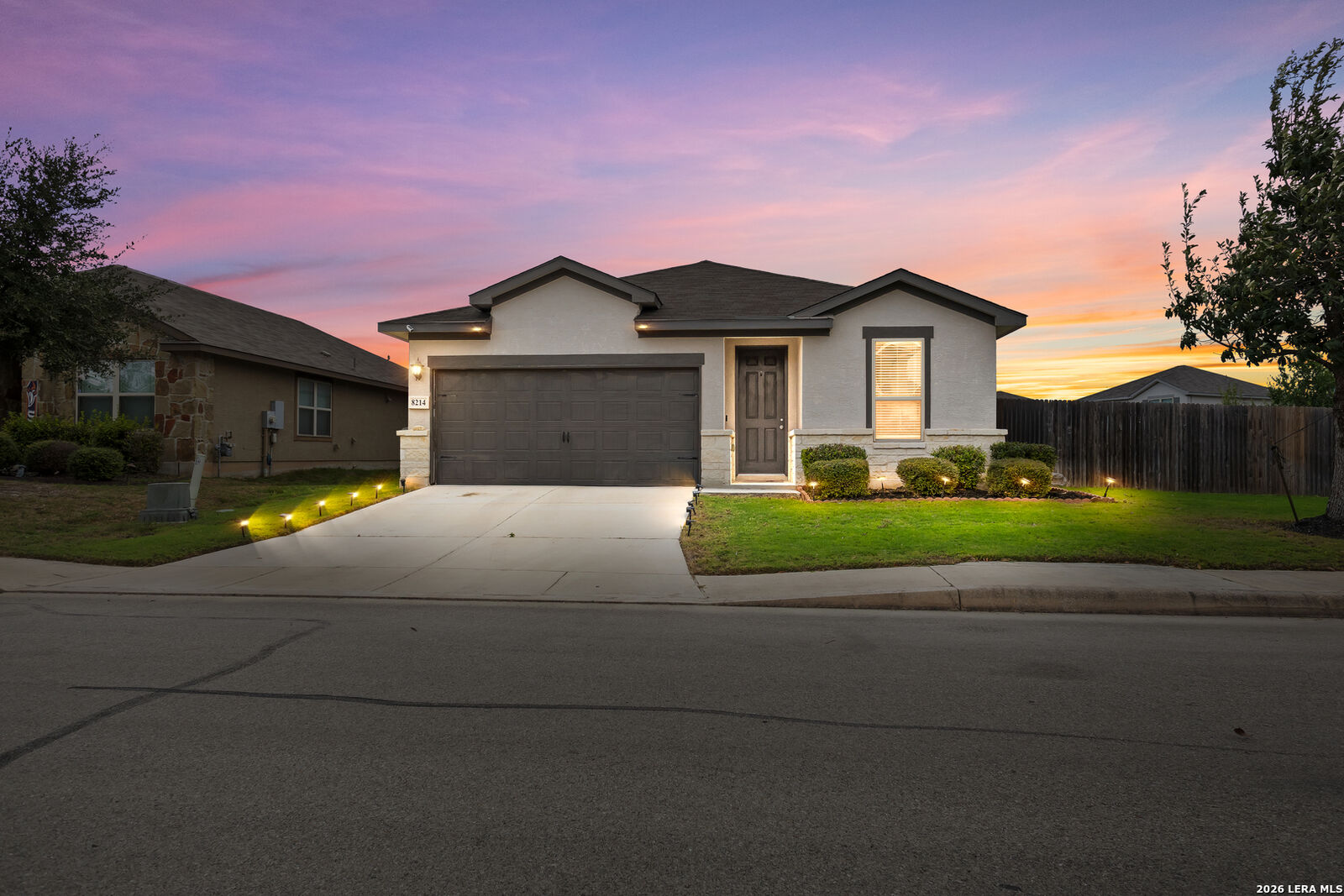 Property Photo: 8214 Oak Harvest TX 78254
