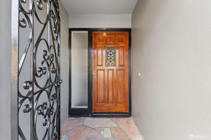 Property Photo: 365 Gaven Street CA 94134