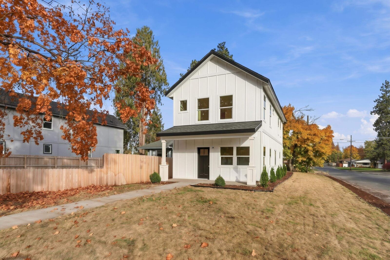 Property Photo: 6100 N Stevens St WA 99205