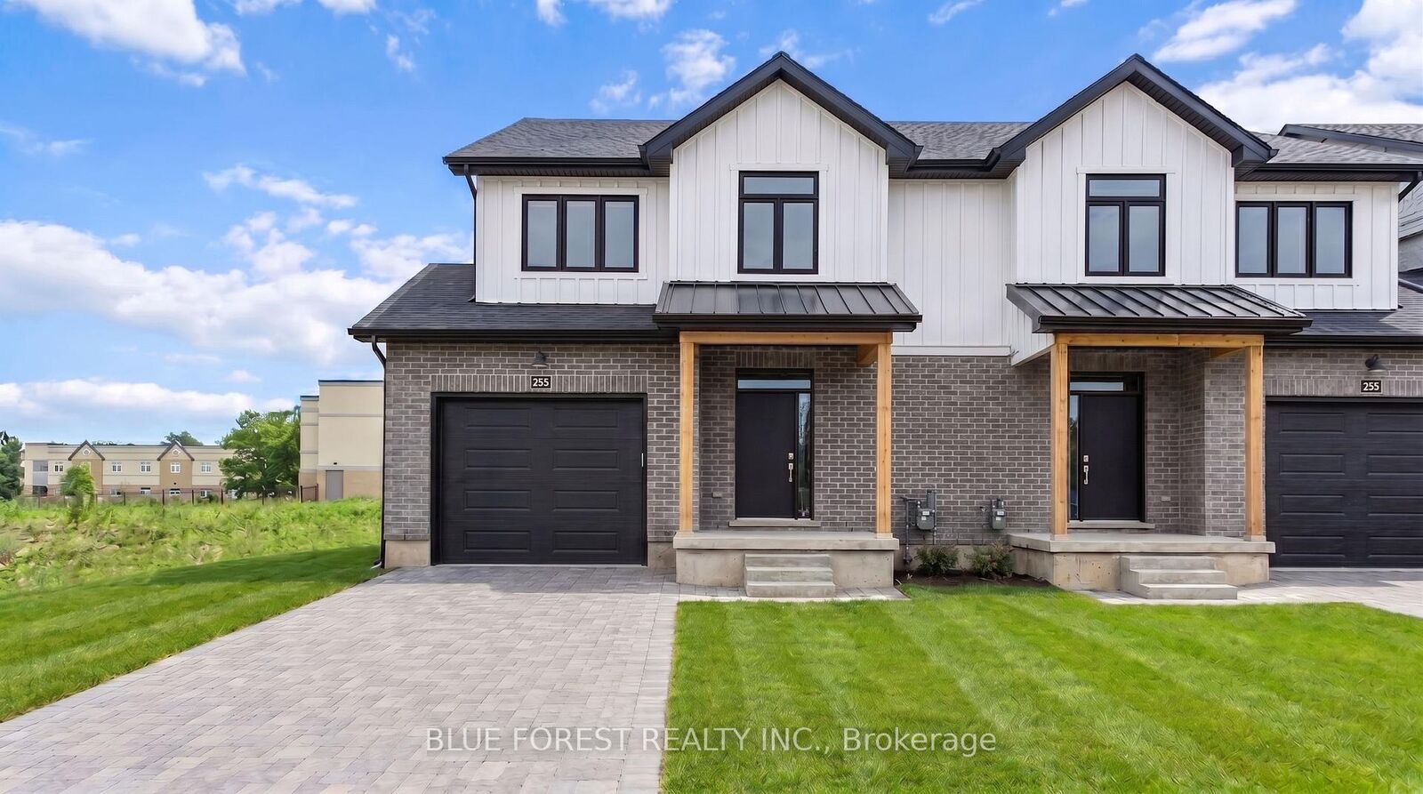 Property Photo:  251 McTavish Street  ON N7G 3K5 
