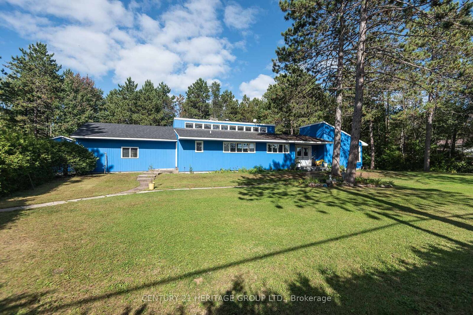 Property Photo:  33712 Highway 17 N/A W  ON K7S 3G7 