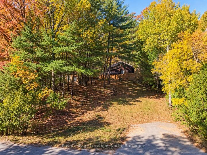 Photo de la propriété:  315 Sunnidale Road S  ON L9Z 2T7 