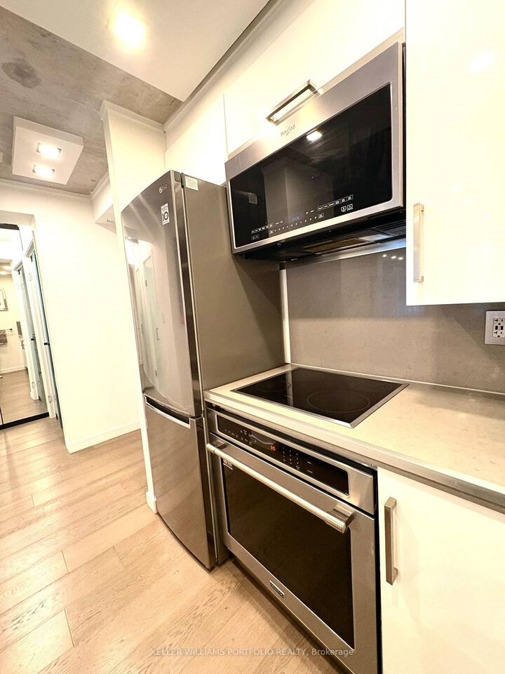 Property Photo:  222 The Esplanade N/A 614  ON M5A 4M8 