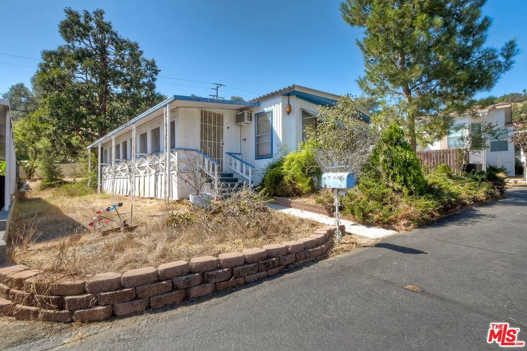Property Photo: 3909 Reche Rd, Unit 40 CA 92028