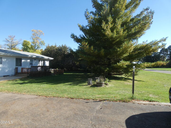 Property Photo:  5312 Meadowlark Lane  ND 58501 