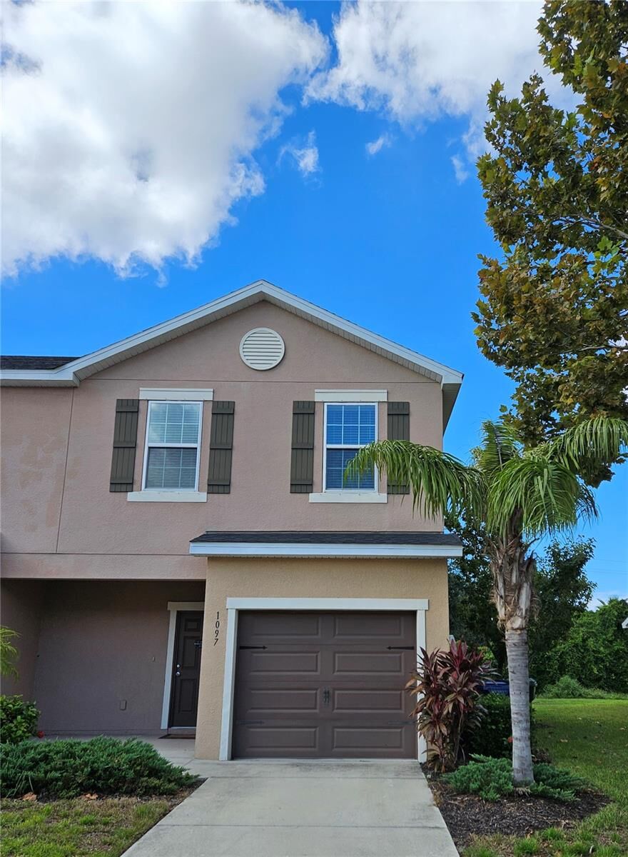 Property Photo: 1097 Grantham Drive FL 34234
