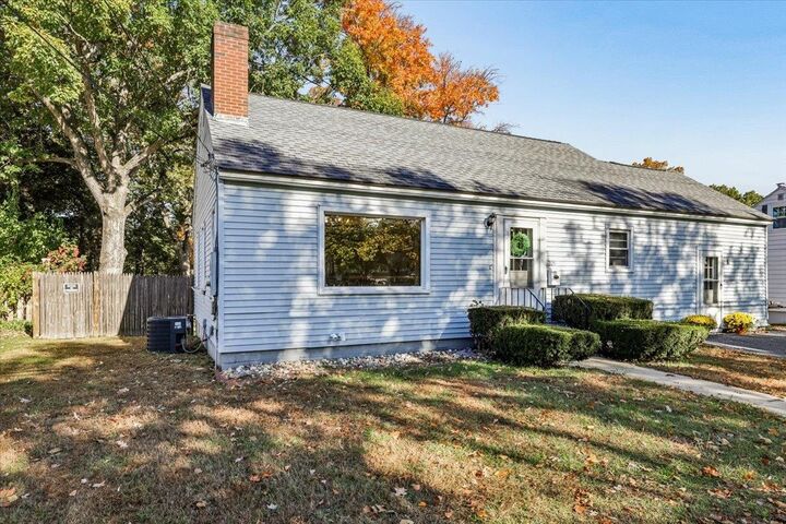 Property Photo:  209 West Hollis Street  NH 03060 
