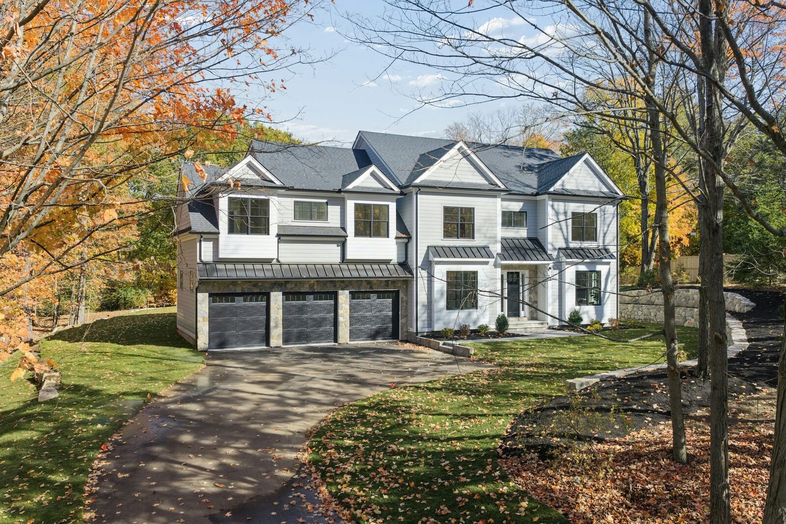 Property Photo:  89 Hancock Street  MA 02420 
