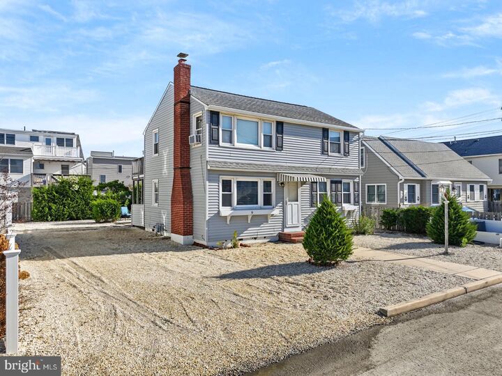 Property Photo: 9 W Sailboat Lane NJ 08008