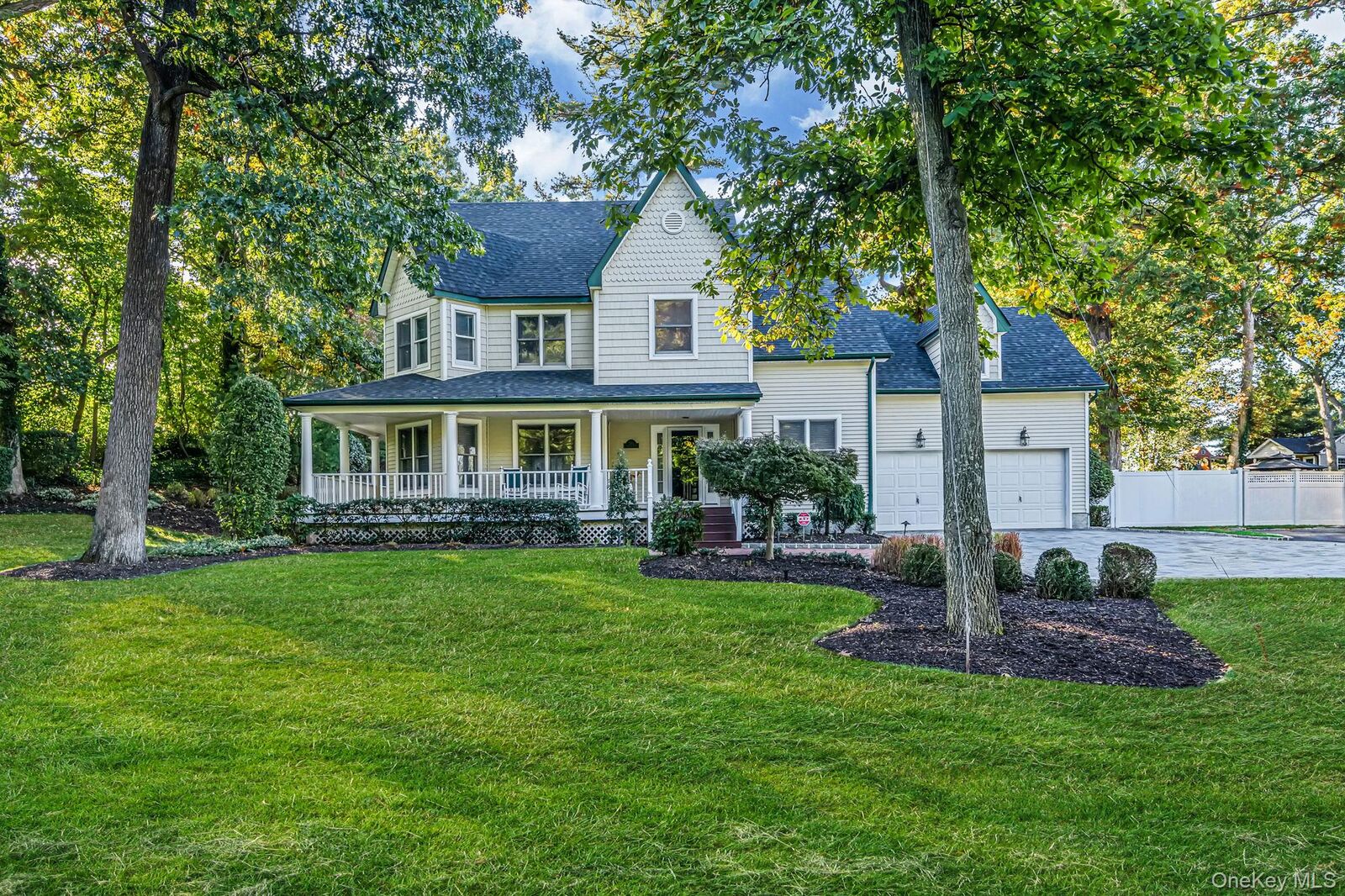 Property Photo:  1140 Merritts Road  NY 11735 