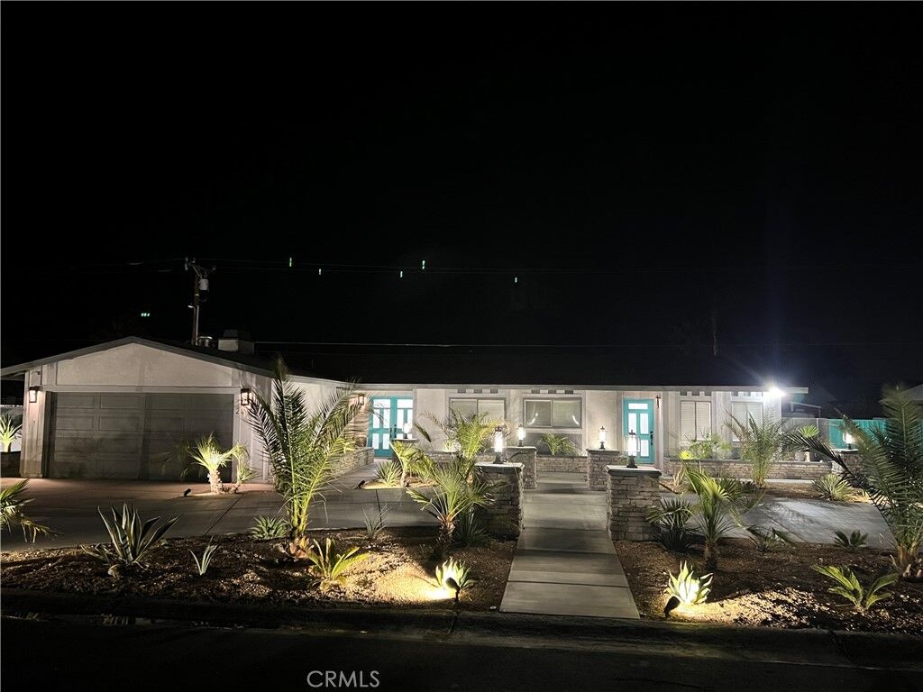 Property Photo:  2890 N Biskra  CA 92262 