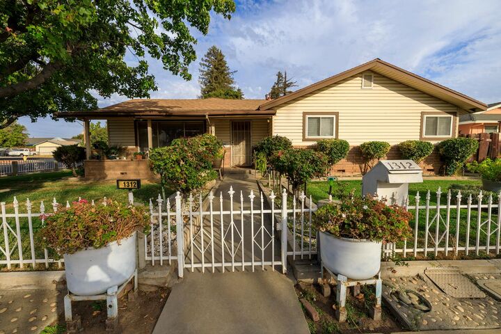 Property Photo:  1312 Allen Court  CA 95350 