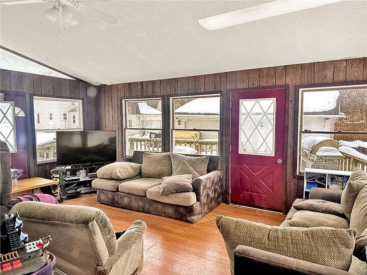 Property Photo: 509 E 4th Street MN 56007