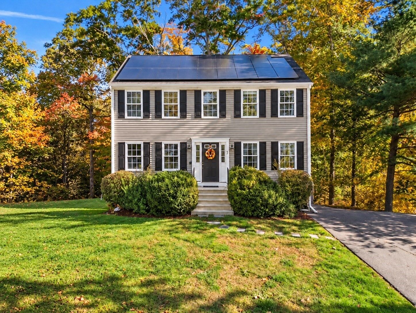 Property Photo:  72 Hoover St  MA 02780 