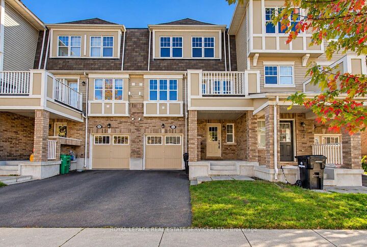 Property Photo:  16 Stratus Street  ON N2R 0K5 