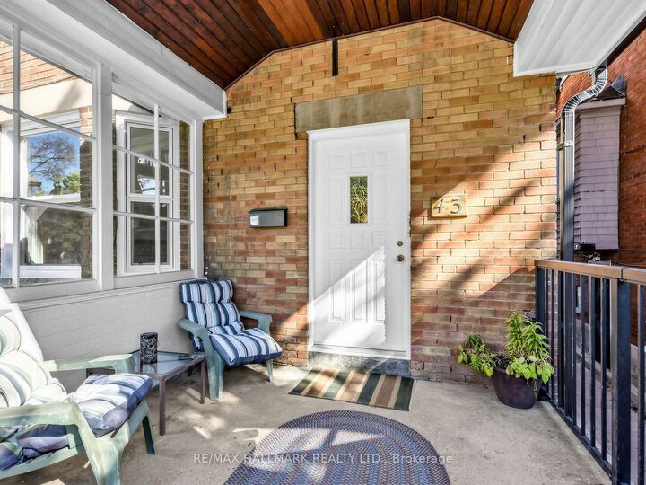 Property Photo:  43 Highview Crescent 1  ON M6H 2Y3 