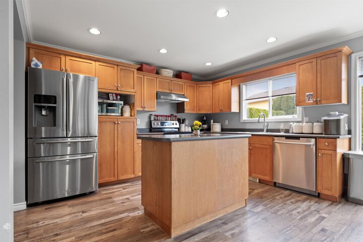 Property Photo:  46148 Daniel Drive  BC V2R 5R5 