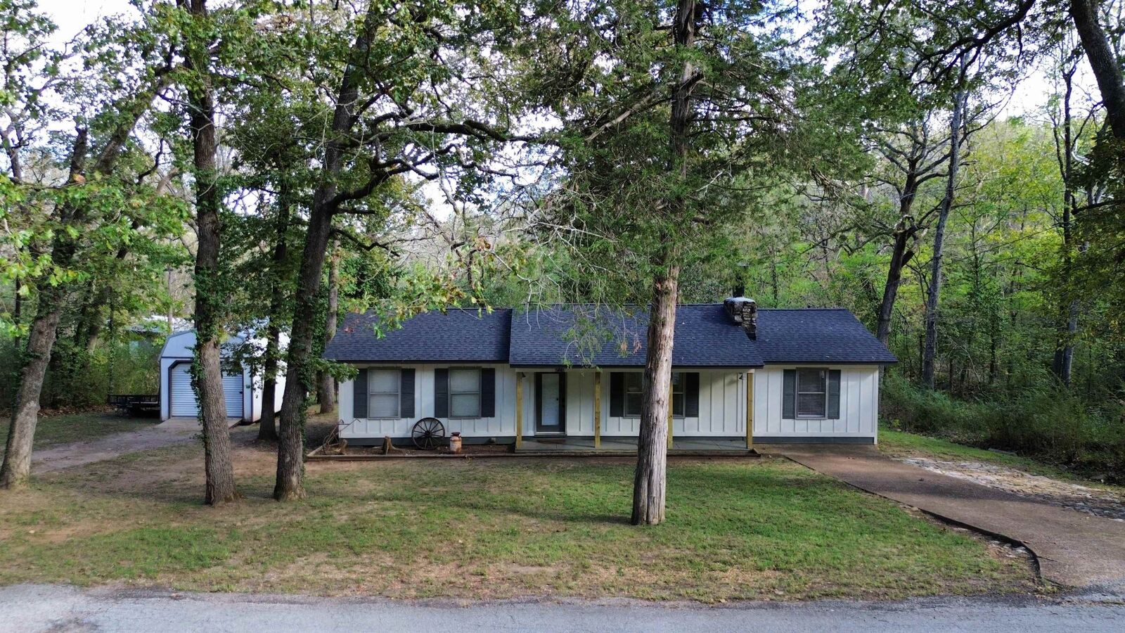 Property Photo:  26 Cheyenne Drive  AR 72529 