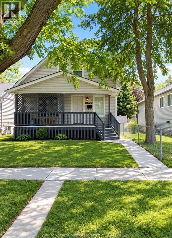 Property Photo:  3529 Queen Street 2  ON N9C 1N8 